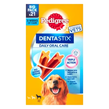 Pedigree DentaStix Daily Oral Care package featuring a smiling golden retriever, with 21 sticks, no added sugar, and triple action benefits.