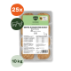 Schale mit rohen Futterwürfeln, beschriftet 'Würfel: Komplett‑Mix Senior Rind & Huhn' (Senior Rind & Huhn), 'Mini', mit 25×- und 10 kg‑Abzeichen