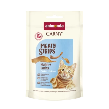 Animonda CARNY Meaty Strips Katzensnack-Tüte, Huhn + Lachs, Bild einer orange gestreiften Katze.