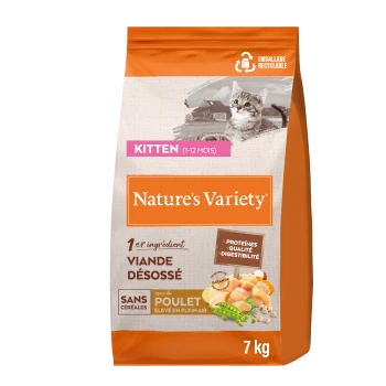 Sac orange de nourriture pour chatons Nature's Variety (7 kg) avec image de chaton ; étiqueté «KITTEN (1-12 mois)», «Viande désossé», «Sans céréales».