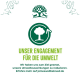 Grünes Baum-Recycling-Symbol mit deutschem Text über Umweltengagement eines Online-Tierfachhandels.