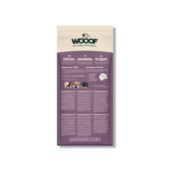 Rückseite eines lila-beigen WOOOF-Hundefutterbeutels mit Logo 'WOOOF', Slogan 'Oh my dog, that's goood' und 'WOOOF.COM'.
