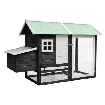 Ein hölzernes Haustierhaus mit grünem Dach, ausgestattet mit einem kleinen Fenster, einer Tür und einem Netzgehege zur Belüftung.