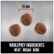 Trois morceaux de croquettes pour animaux de 14 mm sur une surface métallique, avec le texte "WHOLEPREY INGREDIENTS MEAT | ORGAN | BONE" en dessous.