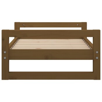 Holzhaustierbett mit einem Lattenboden und einem stabilen Rahmen, mit einer natürlichen braunen Oberfläche.