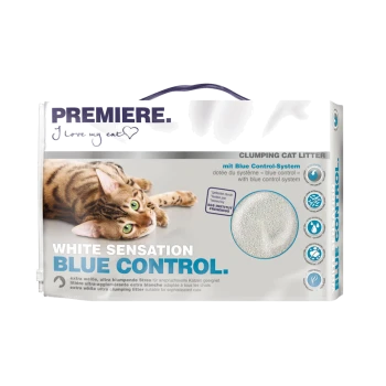 Klontvormende kattenbakvulling verpakking met een speelse tabby kat en 'White Sensation Blue Control' label, met de tekst 'Premiere. I love my cat.'