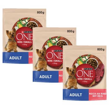 Drei 800g Beutel Purina ONE Mini/Small Adult Hundefutter für Hunde unter 10 kg, Rindfleisch- und Reisgeschmack.