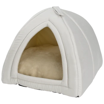 Lit triangulaire doux beige et blanc pour animaux avec intérieur rembourré, conçu pour petits animaux.
