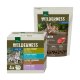 Verpackung von Wilderness Katzenfutter: Box mit vier 100g 'Erwachsenen'-Portionen (Geschmäcker: 'True Country', 'Fresh Water') und einem 'Earth'-Beutel mit 30% Protein.