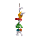 Buntes Vogelspielzeug mit verschiedenen Formen (roter Zylinder, gelbes Quadrat, grünes Dreieck, blauer Würfel, orangefarbener Ball) an einem geflochtenen Seil.