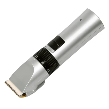 Accu-scheermachine ONYX Zilveren dierenverzorgingsknipper met instelbare snijlengte-instellingen van 0,8 tot 2,0 mm, met een slank ontwerp.