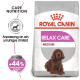 Royal Canin Relax Care Medium Hundefutterbeutel, mit einer Hundillustration, mit Text, der die Pflegeernährung hervorhebt und einen Anspruch auf +44% ausgewogenes Verhalten hat.