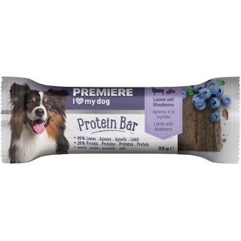 Protein bar packaging featuring a dog, labeled "Premiere I ❤️ my dog," with "Lamb with blueberry" and nutritional details: 69% lamb, 26% protein.