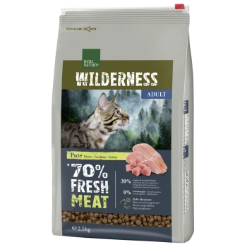 Sac de nourriture pour chat étiqueté "Wilderness Adult" présentant un chat tigré, avec 70 % de viande fraîche, 30 % de légumes et 0 % de céréales ajoutées.