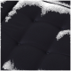 Nahaufnahme eines dunkelblauen Haustierbettes mit gepolstertem Design und sichtbaren Nähten, das seine weiche Stofftextur zeigt.