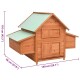Holzhaustierhaus mit einem grünen geneigten Dach, mit Abmessungen: 110 cm Höhe, 150 cm Breite, 96 cm Tiefe.