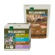 Verpackung für Real Nature Wilderness Katzenfutter: eine Box mit vier 100g Portionen und einem 300g Beutel, mit Huhn-, Lachs- und Lammgeschmack.