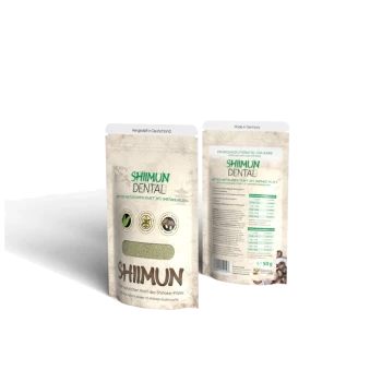 Vakuumverpackte Tüte von "Shimun Dental" Haustier-Zahnpulver, hellgrünes Design mit deutschem Text: "Mit der natürlichen Kraft des Shiitake Pilz."