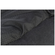 Nahaufnahme eines Haustierbettes mit einem strukturierten schwarzen Stoff mit kleinen weißen Punkten, das sein weiches und gemütliches Design zeigt.