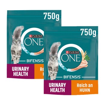Dwa worki po 750g karmy Purina ONE Bifensis Urinary Health dla kotów z obrazkiem szarego pręgatego kota i kurczaka.