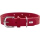 Rote Leder-Haustierhalsband mit herzförmigen Ausschnitten und einer silbernen Schnalle, mit einem kleinen "HUNTER"-Logoanhänger.