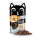 Un sac de friandises pour animaux de compagnie "Lucky Lou's Milky Krunchy Krisps" avec un design de chat ludique, avec le texte "I LOVE YOU VERY MOO" et "Fabriqué en Autriche."
