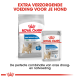Royal Canin Light Weight Care hondenvoeding verpakking, met een zak droogvoer gelabeld 'MINI' en een zak natvoer, met tekst die gewichtsbeheer promoot.