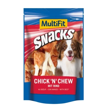 Emballage de friandises pour chiens présentant un chien souriant, étiqueté "MultiFit Snacks Chick 'n' Chew mit Rind" avec saveur de boeuf.