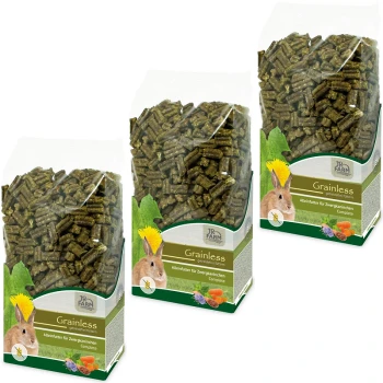 Drei Beutel JR Farm Grainless Kaninchenfutter mit grünen Pellets und einem deutschen Etikett mit der Aufschrift "Alleinfutter für Zwergkaninchen Complete."