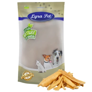 Lyra Pet Nature Power Hundeleckerlis Verpackung mit einer hellbraunen Tüte, die Bilder eines Hundes, einer Katze und eines weiteren Hundes sowie Leckerli-Sticks zeigt.