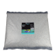 Ein 15 kg Beutel Silbermann Aquarienkies, mit einem schwarzen Etikett mit bunten aquatischen Grafiken und Produktdetails.