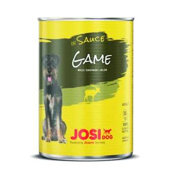 Puszka z jedzeniem dla psów oznaczona "JOSI DOG" w żółtym opakowaniu, z grafiką psa i jelenia, z tekstem "IN SAUCE GAME" i "ADULT".