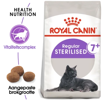 Royal Canin Regular Sterilised kattenvoer voor katten van 7 jaar en ouder, met een zwarte kat en brokjes, met 'Health Nutrition' en 'Vitaliteitscomplex' labels.