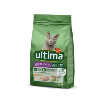 Sac vert de nourriture pour chats Ultima pour chats adultes stérilisés, présentant un chat gris sur le devant, étiqueté "Pollo" et "1,5 kg."
