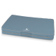 Blaues Haustierbett mit einem strukturierten Stoff, das das Logo "KNUFFELWUFF" in Weiß auf der Vorderseite trägt.