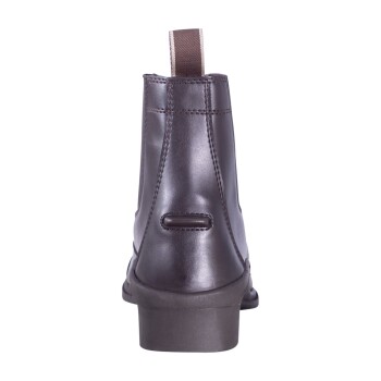 Braune Leder-Ankle-Boots mit einer Zuglasche auf der Rückseite, die ein elegantes Design und eine glatte Oberfläche zeigen.