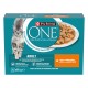 Purina ONE Katzenfutterverpackung mit einer grauen Katze, mit einem Teller Huhn und grünen Bohnen. Der Text hebt die Erwachsenenformel und Gesundheitsvorteile hervor.