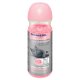 Bouteille rose de déodorant PREMIERE Pearls pour chats, avec un parfum de poudre pour bébé, avec une image de chat gris et un texte multilingue.