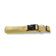 Gelbes gepolstertes Nylon-Hundehalsband mit Metall-D-Ring und schwarzem Schnellverschluss mit der Aufschrift „WOLTERS“.