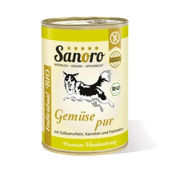 Dose Sanoro Hundefutter mit der Aufschrift "Gemüse pur" mit Süßkartoffeln, Karotten und Pastinaken. Mit einer Grafik eines springenden Hundes und "BIO"-Zertifizierung.