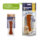 Verpakking voor hondensnoepjes toont een botvormig kauwspeeltje aan de linkerkant en een snack aan de rechterkant, gelabeld "New DESIGN, same QUALITY."