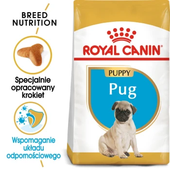 Torba z jedzeniem dla szczeniąt rasy Pug Royal Canin z wizerunkiem szczeniaka, z tekstem podkreślającym odżywianie rasy i wsparcie odporności.