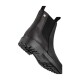 Schwarzer Leder-Ankle-Boot mit elastischen Seitenpaneelen und einer robusten Sohle, schräg dargestellt, um das Profil und die Designdetails zu zeigen.