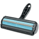 Haustierhaareentferner-Roller mit einer blauen Mikrofaseroberfläche und einem schwarzen Griff, entworfen für eine einfache Reinigung von Haustierhaaren.