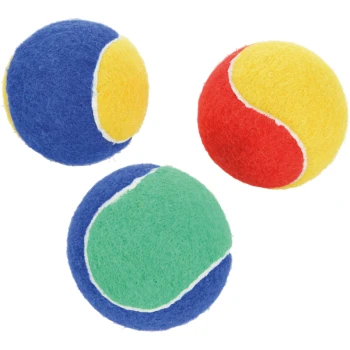 Drei bunte Haustierbälle in Blau, Grün, Gelb und Rot, aus weichem Filzmaterial, ideal für das Spiel mit Hunden.
