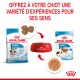 Image de nourriture pour chiots Royal Canin : un sac de croquettes, un bol rouge de croquettes, et un sachet de nourriture humide avec du texte sur les expériences sensorielles pour les chiots.