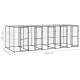 Großes Außengehege für Haustiere mit mehreren Abschnitten, 550 cm x 220 cm x 180 cm, mit Drahtgeflecht und Türen.