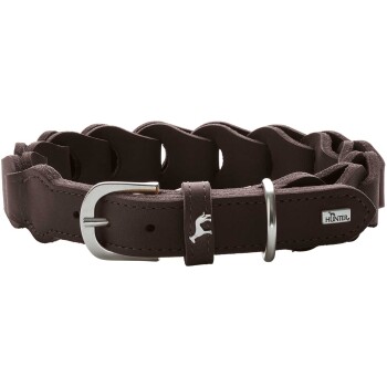 Braunes Lederhalsband für Hunde mit einem einzigartigen wellenförmigen Design und silberner Schnalle, mit einem kleinen Logoanhänger der Marke Hunter.