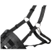 Schwarzes Haustiergeschirr mit verstellbaren Riemen und Metallclips, mit dem Markennamen "Equinate" auf dem Riemen.