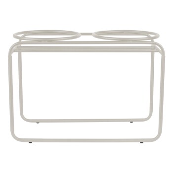 Ein moderner, minimalistischer Ständer für doppelte Futterschalen in hellbeige, mit zwei runden Schalenhaltern und einem stabilen Rahmen.